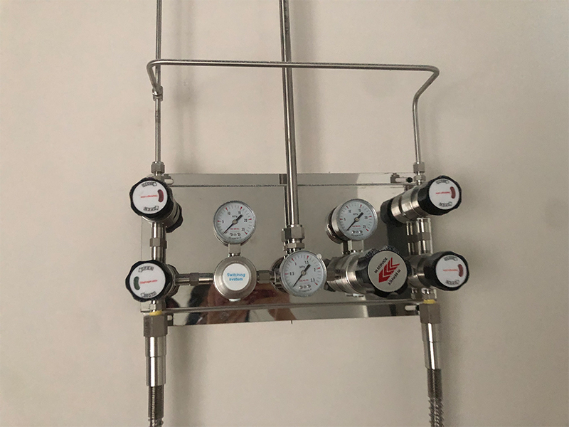 1762155527166353.jpg laboratory gas pipeline systems