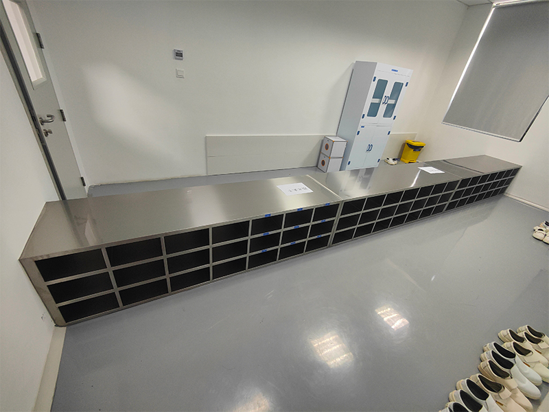 Multi-Compartment Laboratory Lockers for Organized Storage