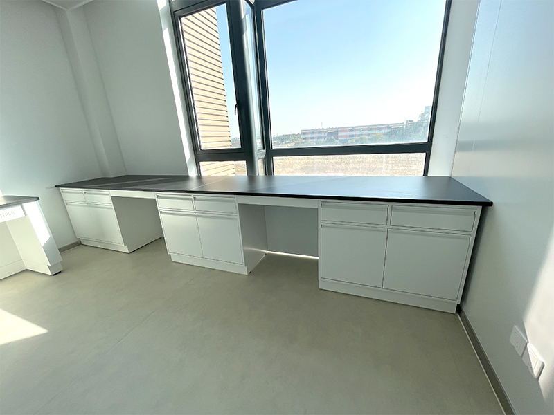 all-steel laboratory table