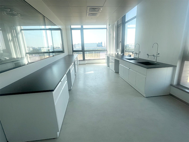 all-steel laboratory table