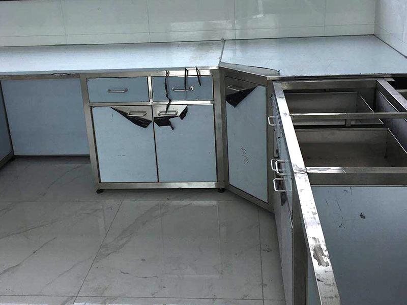 Stainless Steel Laboratory Benches for Moscow Medical Labs Complete Guide - HuaJuSheng