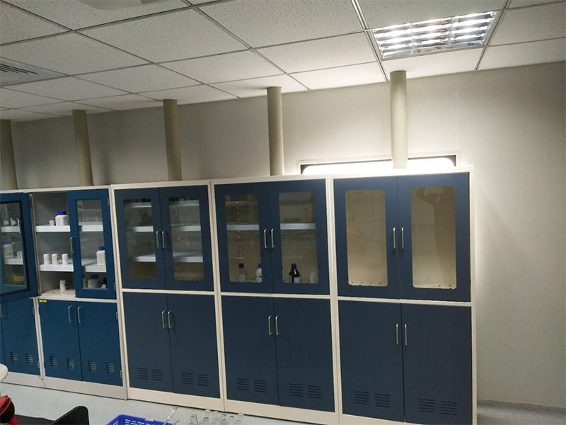 Laboratory Safety Equipment in Russia: Chemical Cabinet Standards After 2025 Industrial Incidents | 