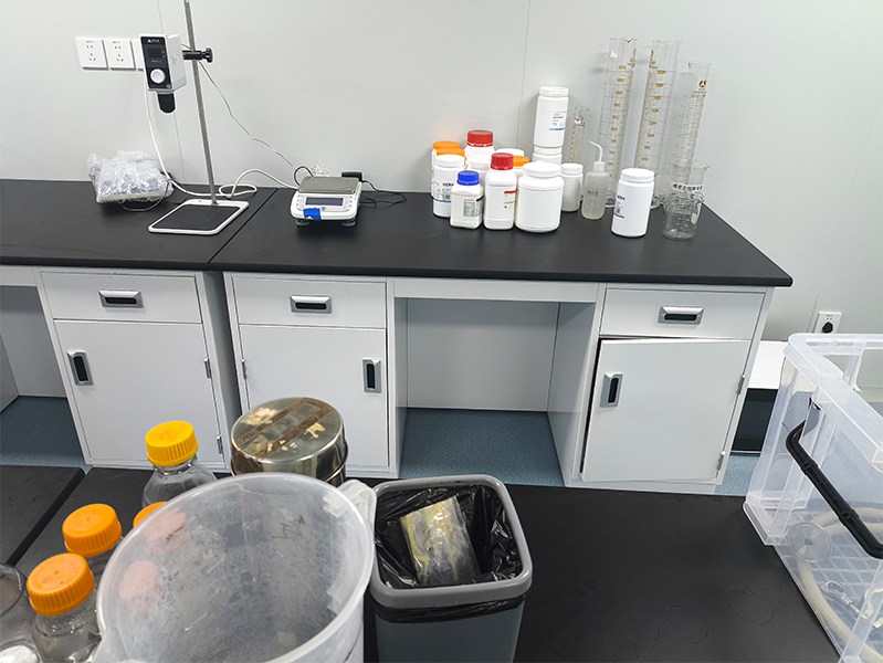 All-Steel Laboratory Bench Specifications for Russian University Labs