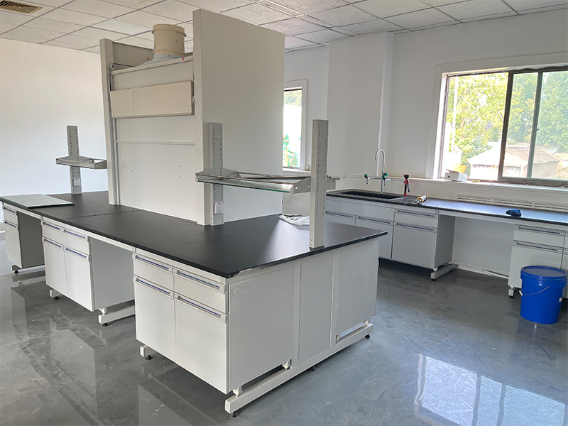 Laboratory furniture