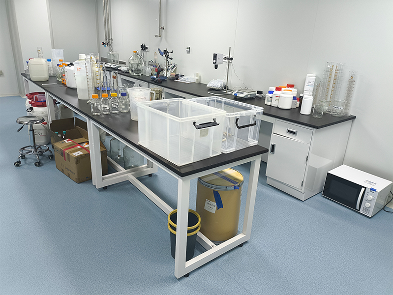 Сверхмощные стальные лабораторные столы для мировой нефтегазовой промышленности