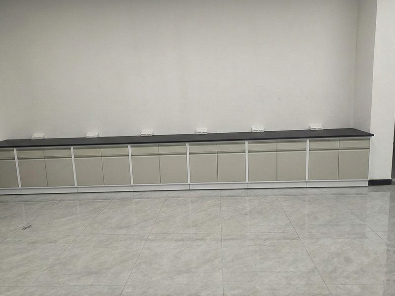 full steel laboratory bench