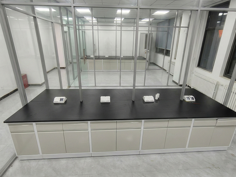 full steel laboratory bench