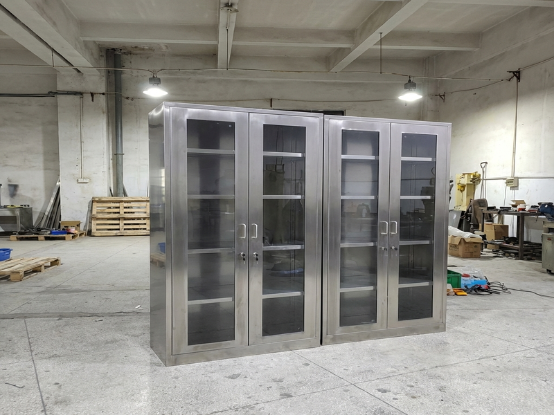 Glassware Cabinet Material Selection Guide Choosing Between Stainless Steel and PP for Russian Labor