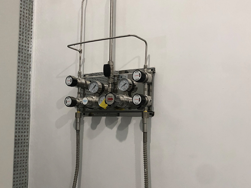 Lab Gas Piping System from China HJSLab Engineering Solutions for Russian Laboratory Infrastructure